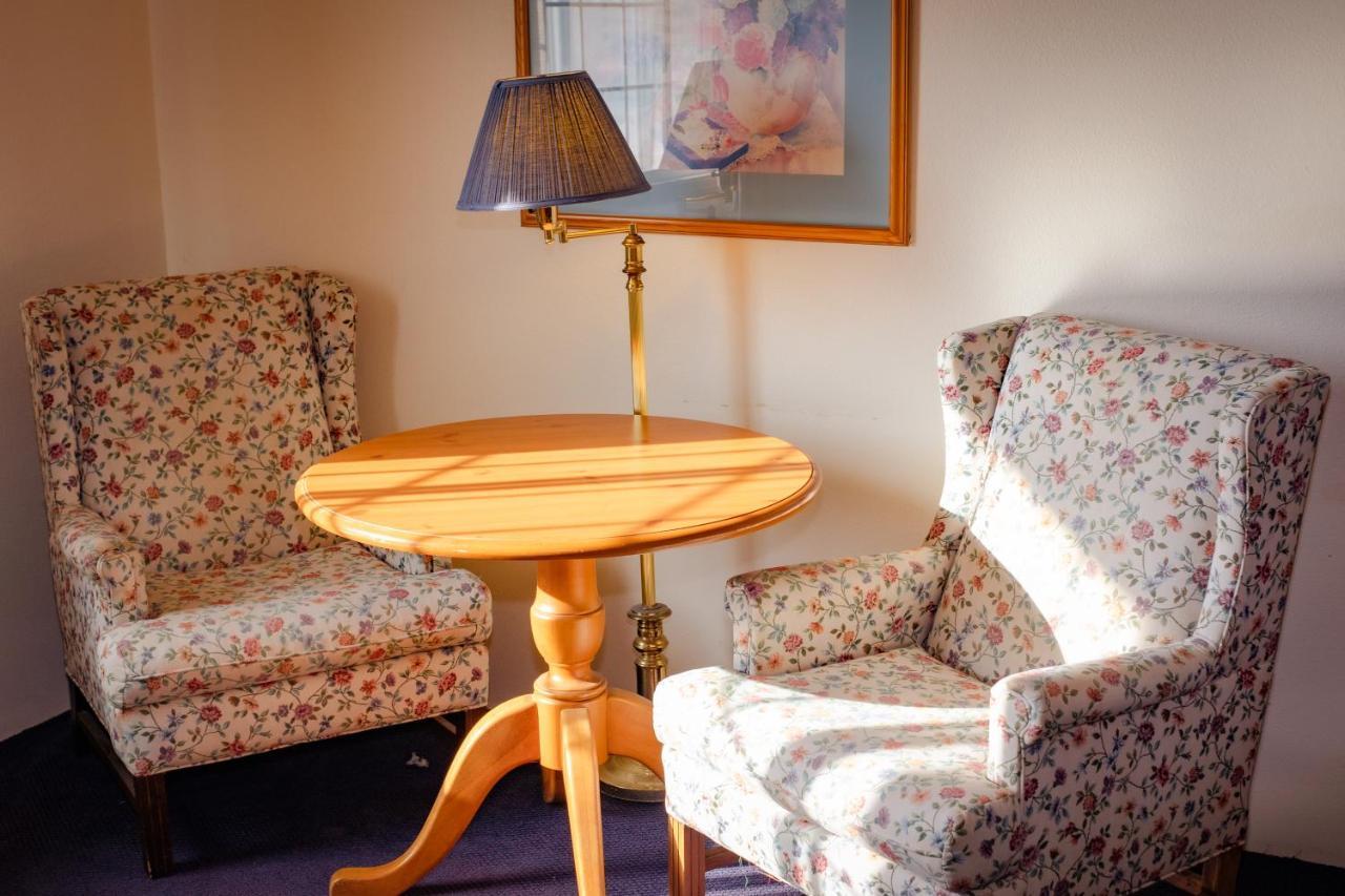 Cozy House Inn & Suites By Marifah Williamsburg エクステリア 写真