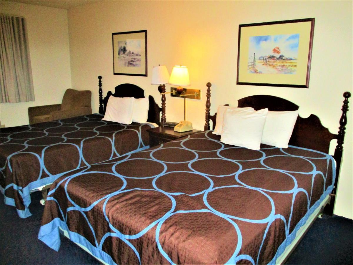 Cozy House Inn & Suites By Marifah Williamsburg エクステリア 写真
