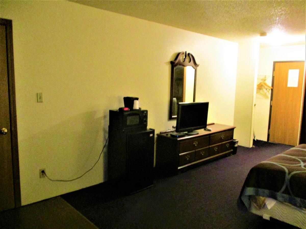 Cozy House Inn & Suites By Marifah Williamsburg エクステリア 写真